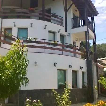 In Golden Sands Park Near The Sea Apartment Varna